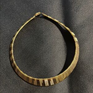 Elegant Gold Necklace